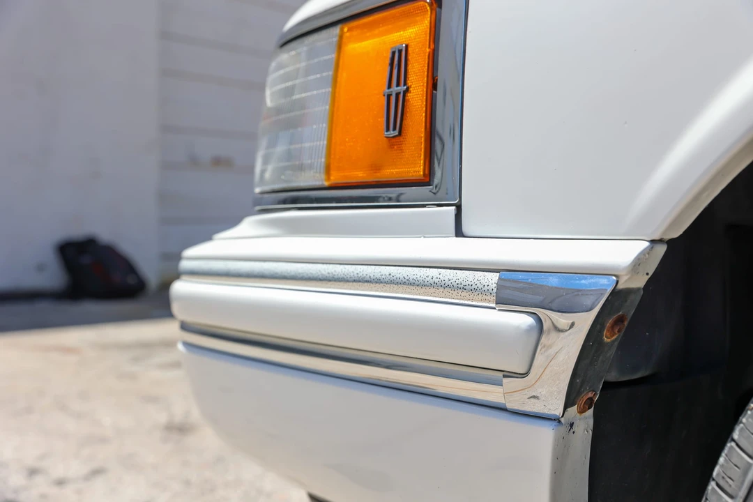 1994 Lincoln Town Car - Image 20 of 31