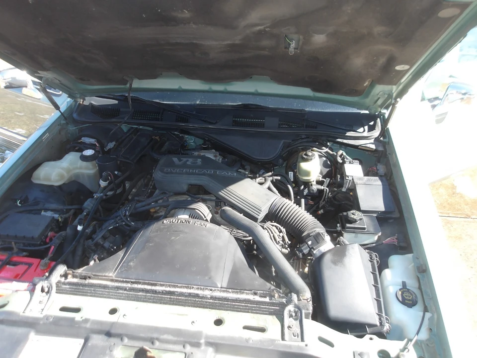 1994 Lincoln Town Car - Image 4 of 11