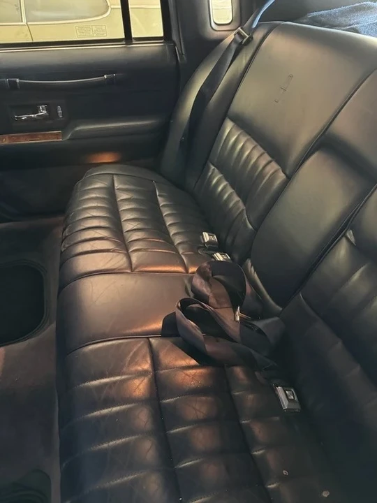 1994 Lincoln Town Car - Image 16 of 21