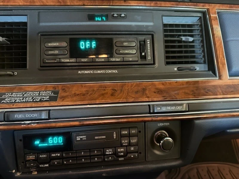 1994 Lincoln Town Car - Image 21 of 21
