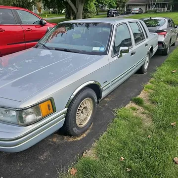 1994 Lincoln Town Car Executive