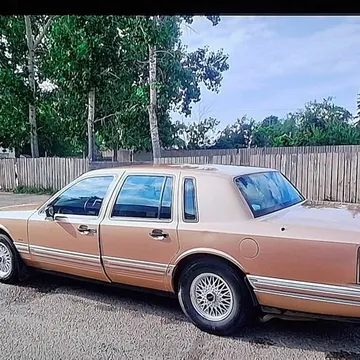 1994 Lincoln Town Car