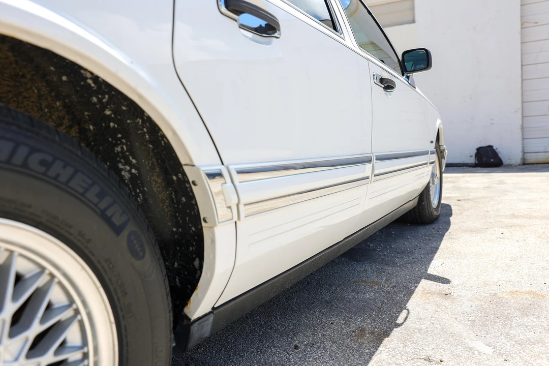 1994 Lincoln Town Car - Image 27 of 31
