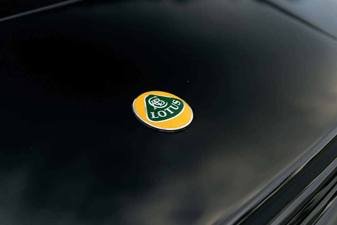 1993 Lotus Esprit Series 4 - Image 27 of 31