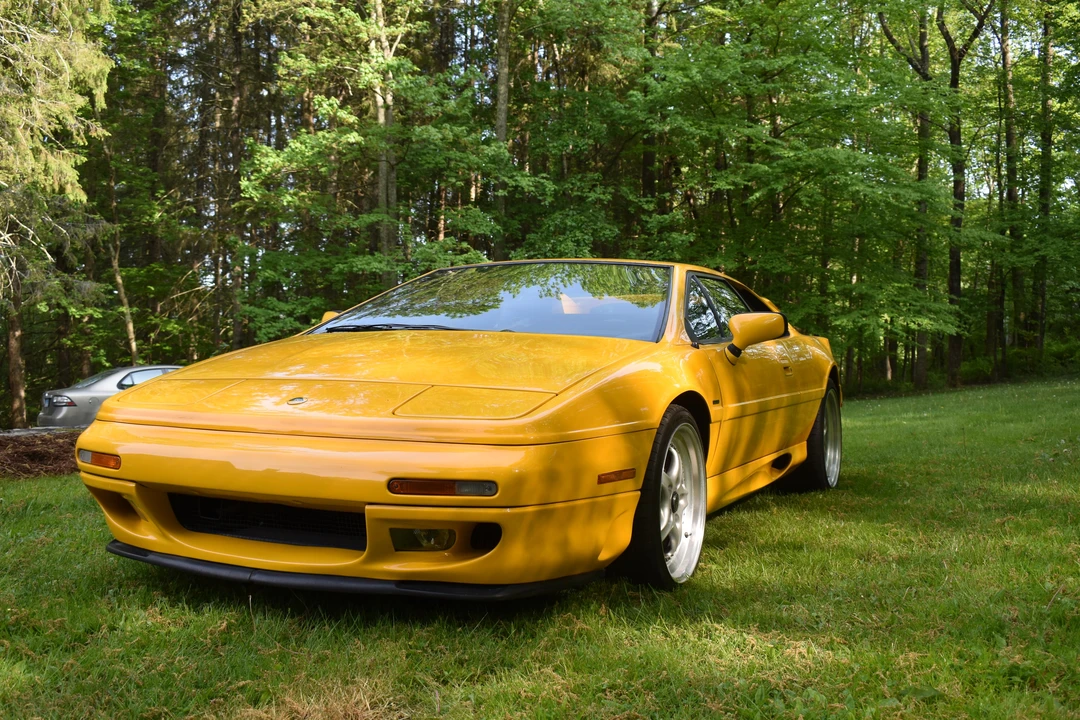 1994 Lotus Esprit Series 4 - Image 11 of 31