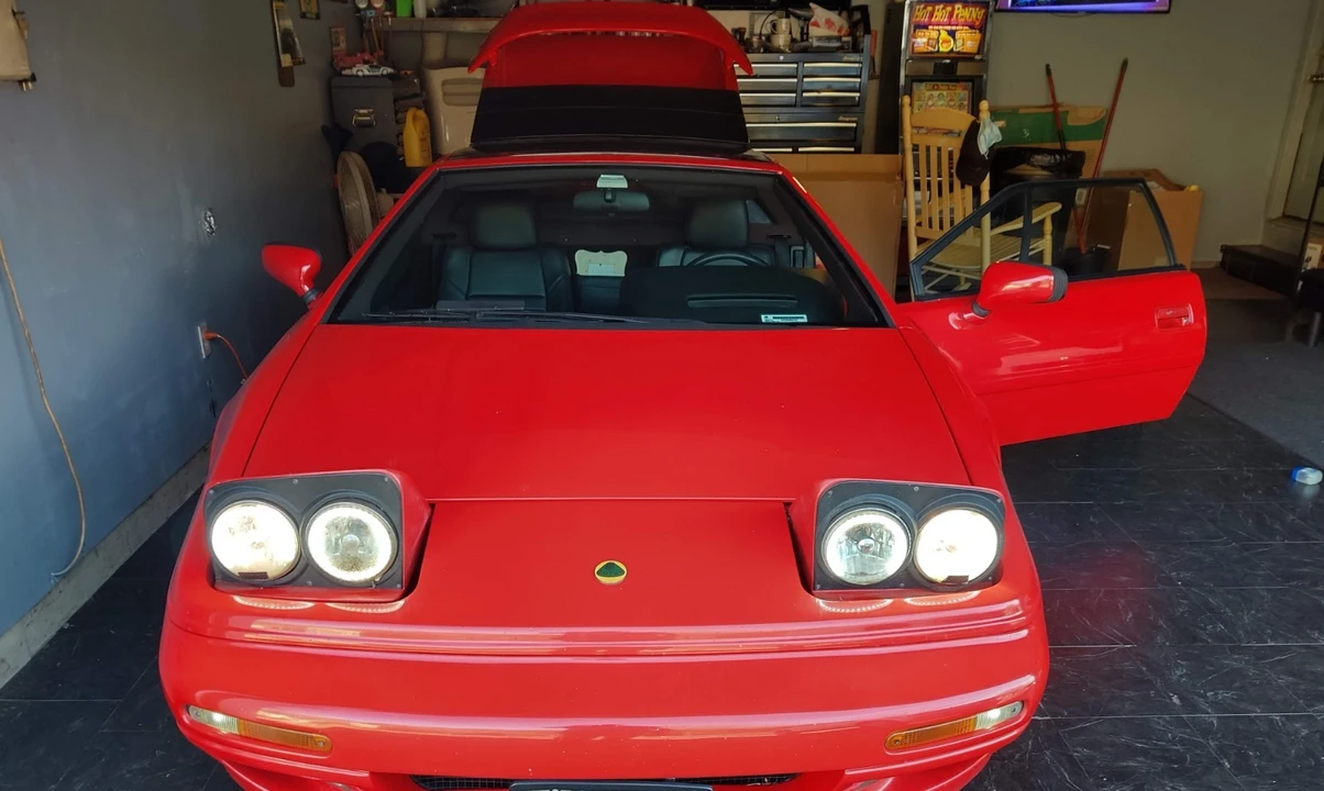 1994 Lotus Esprit Series 4 - Image 8 of 31