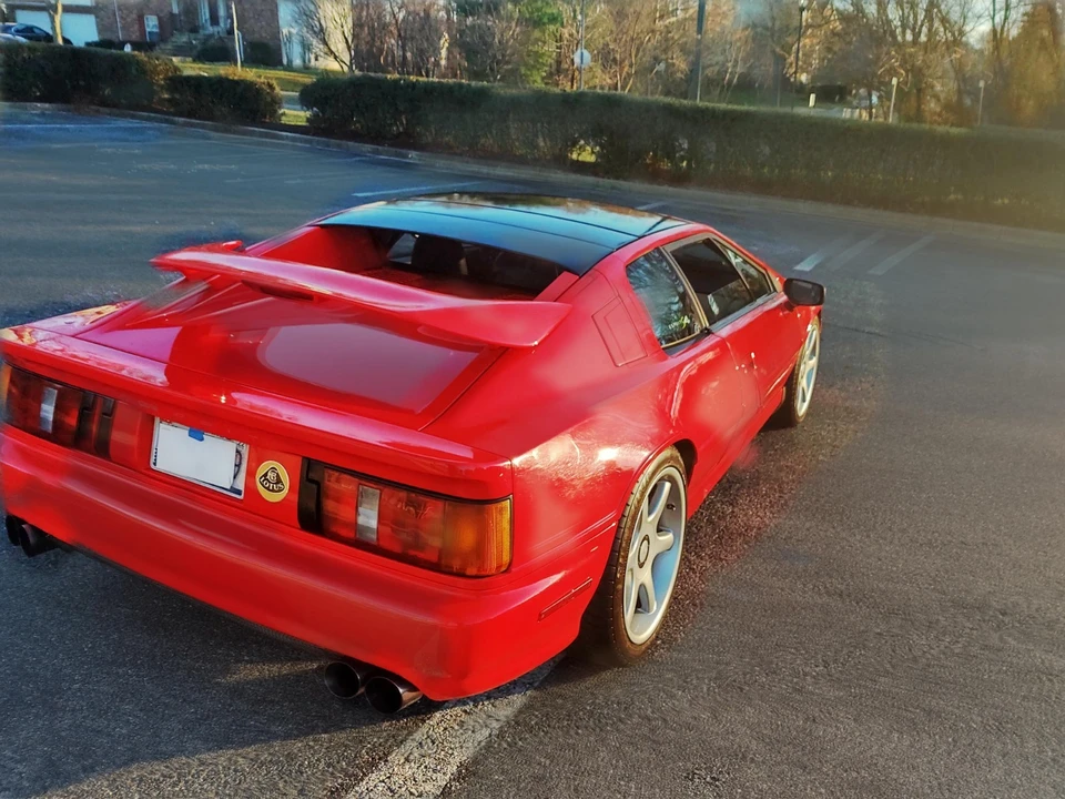 1994 Lotus Esprit Series 4 - Image 30 of 31