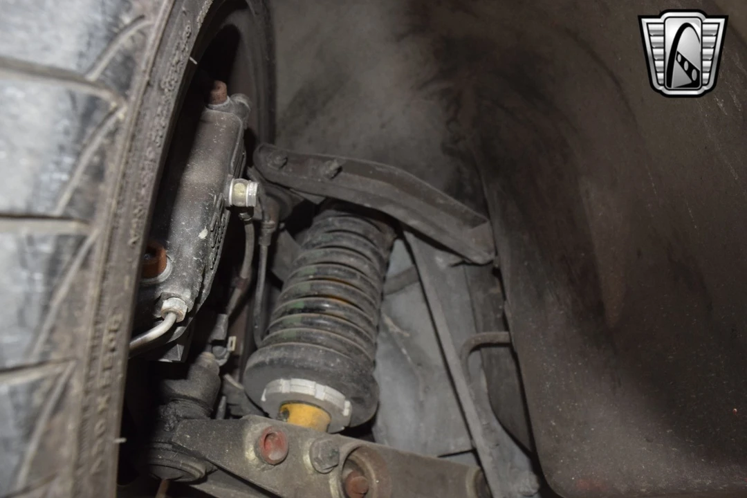 1994 Lotus Esprit Series 4 - Image 14 of 21