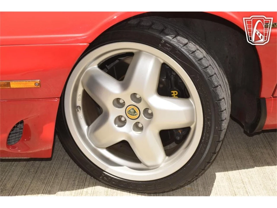 1994 Lotus Esprit Series 4 - Image 27 of 31