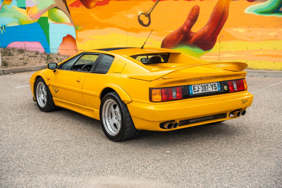 1994 Lotus Esprit Series 4 - Image 12 of 31