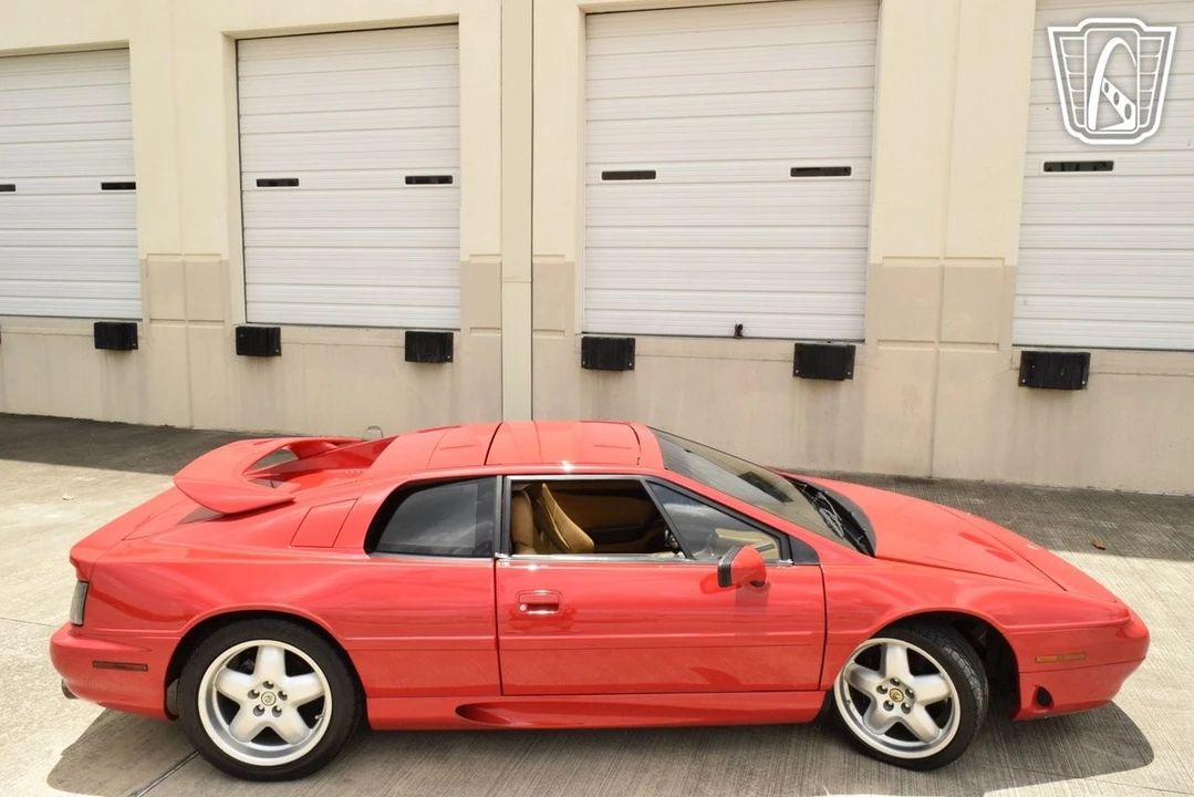 1994 Lotus Esprit Series 4 - Image 16 of 31