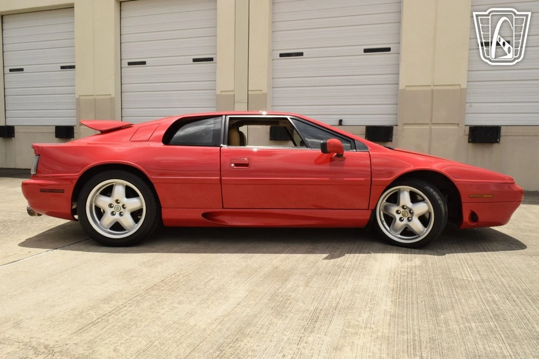 1994 Lotus Esprit Series 4 - Image 18 of 31