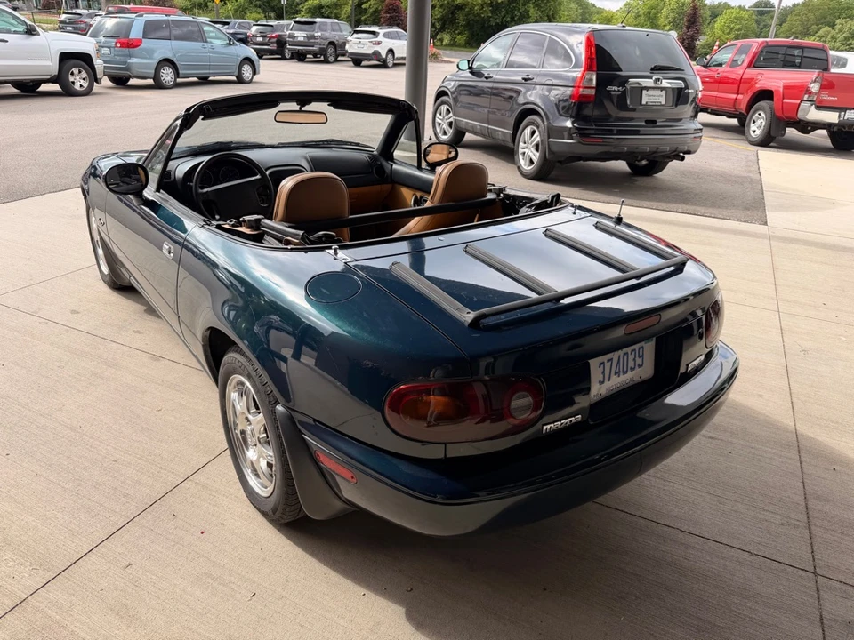 1994 Mazda NA MX-5 Miata - Image 14 of 20