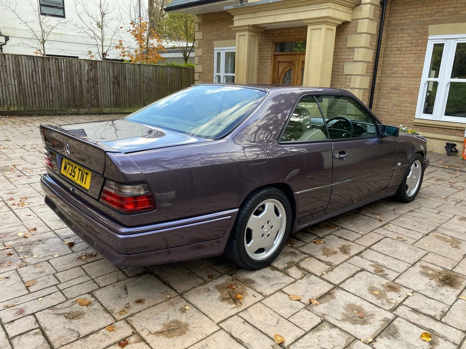 1994 Mercedes-Benz W124 E-Class - Image 10 of 31