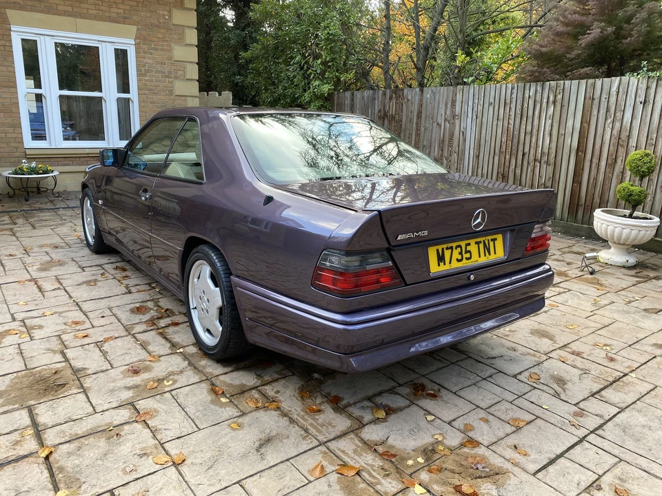 1994 Mercedes-Benz W124 E-Class - Image 13 of 31