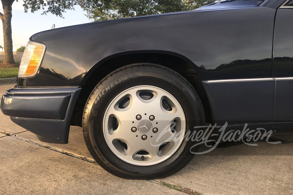 1994 Mercedes-Benz W124 E-Class - Image 20 of 31