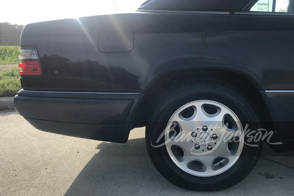 1994 Mercedes-Benz W124 E-Class - Image 26 of 31