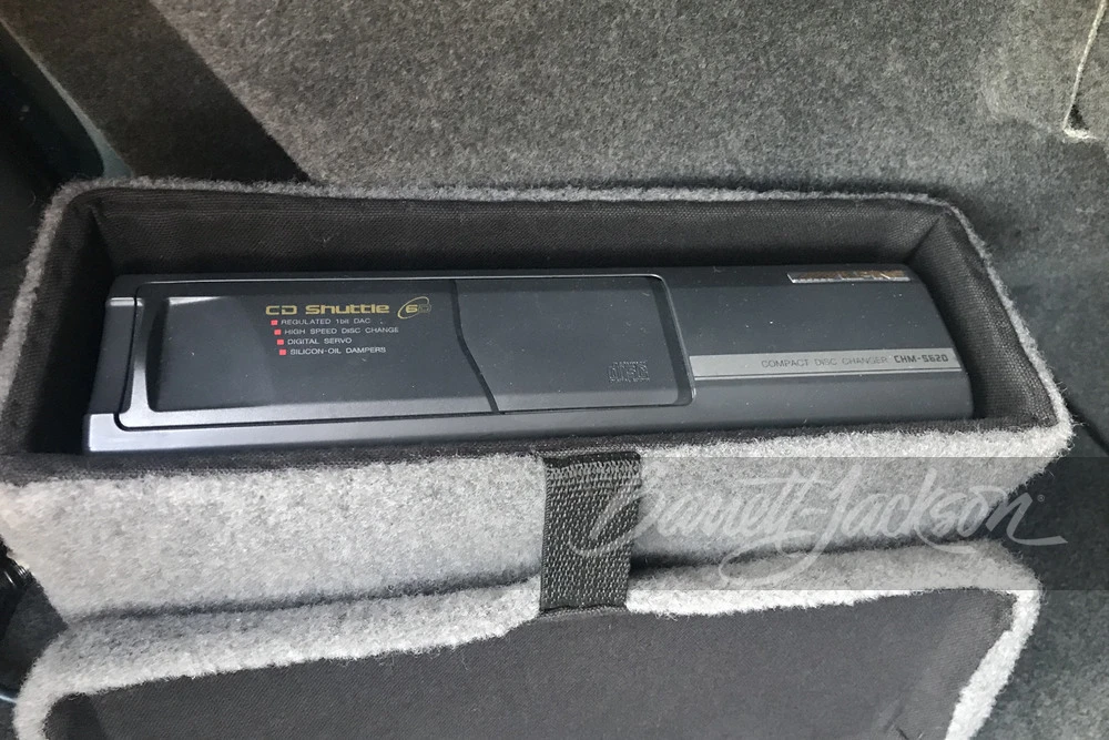 1994 Mercedes-Benz W124 E-Class - Image 12 of 31