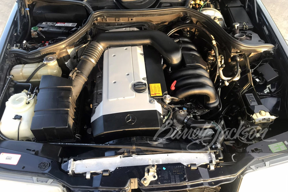 1994 Mercedes-Benz W124 E-Class - Image 14 of 31