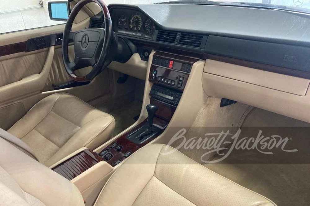 1994 Mercedes-Benz W124 E-Class - Image 3 of 31