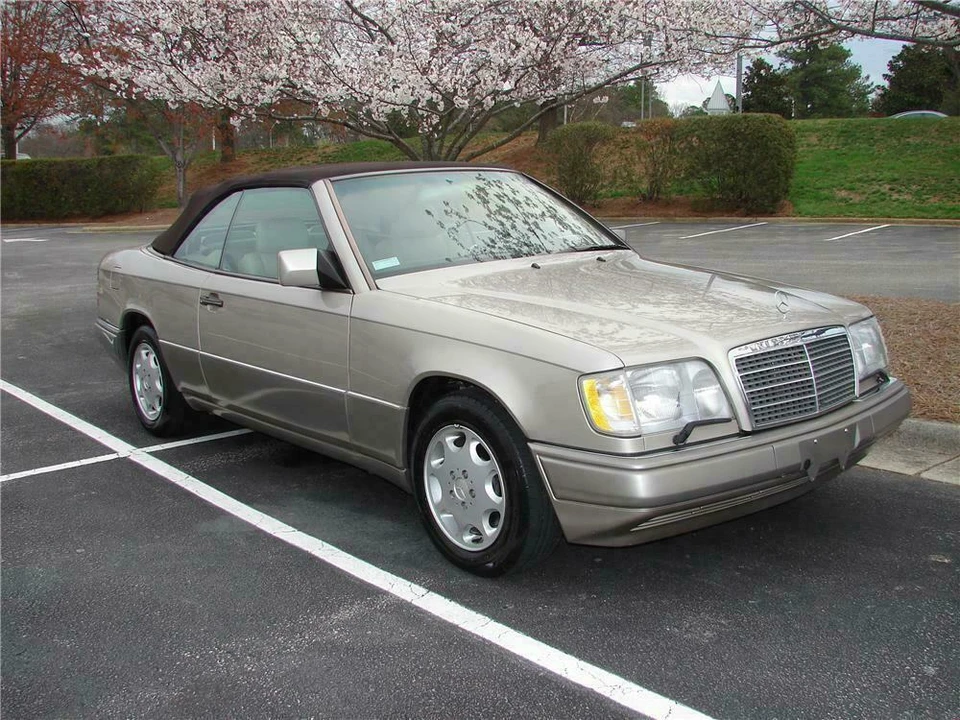 1994 Mercedes-Benz W124 E-Class - Image 2 of 5