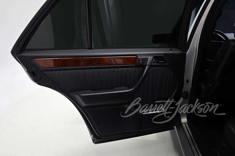 1994 Mercedes-Benz 500E & E500 - Image 16 of 31