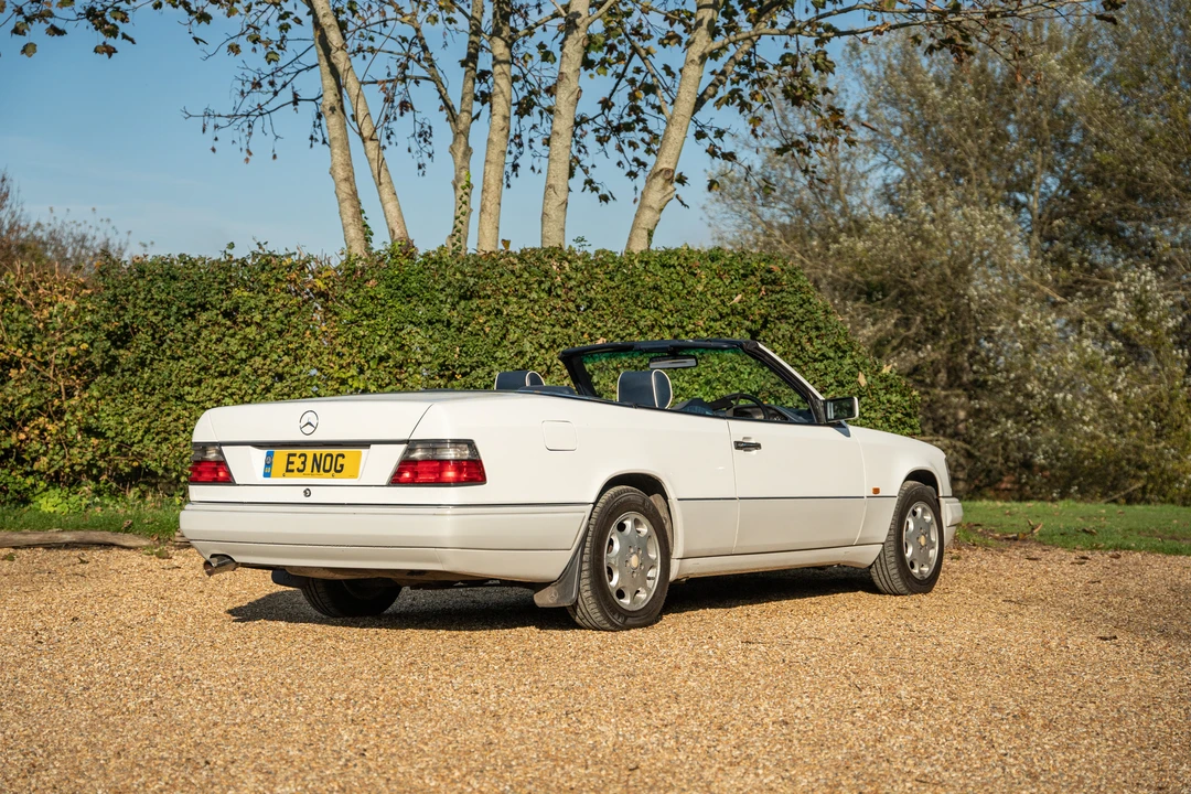 1994 Mercedes-Benz W124 E-Class - Image 22 of 31