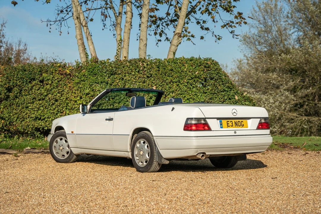 1994 Mercedes-Benz W124 E-Class - Image 25 of 31