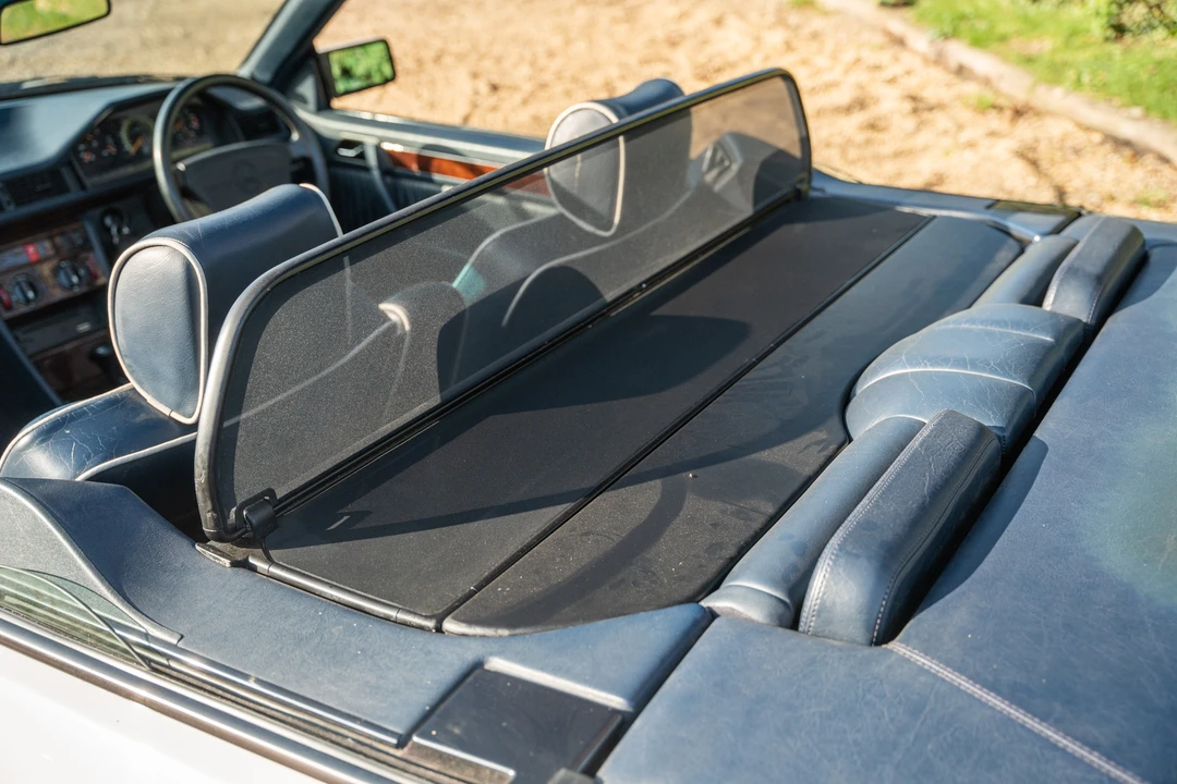 1994 Mercedes-Benz W124 E-Class - Image 26 of 31