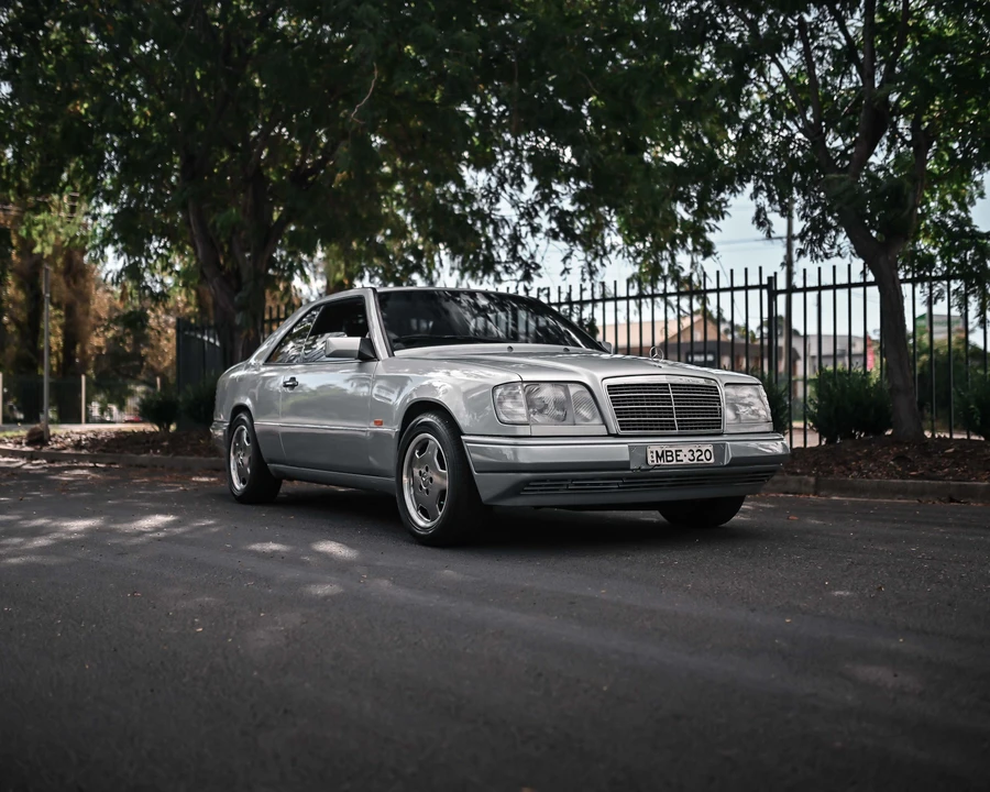 1994 Mercedes-Benz W124 E-Class - Image 3 of 29