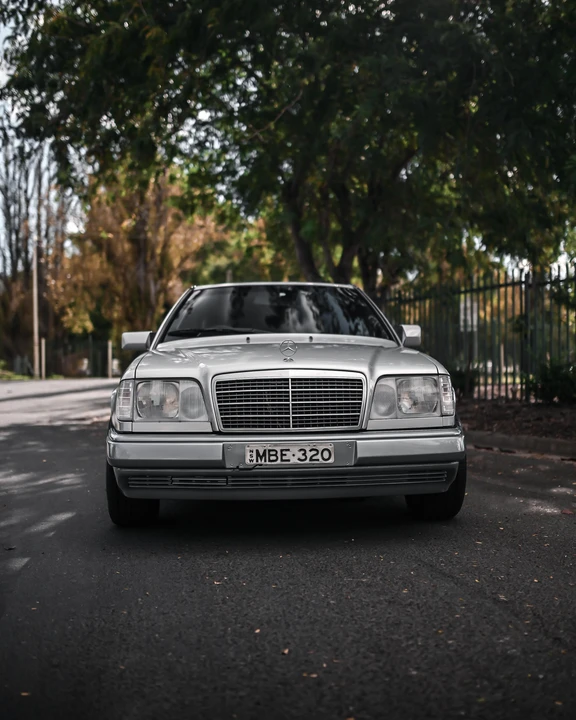 1994 Mercedes-Benz W124 E-Class - Image 5 of 29