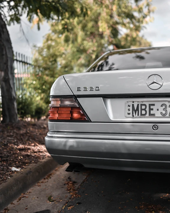 1994 Mercedes-Benz W124 E-Class - Image 24 of 29