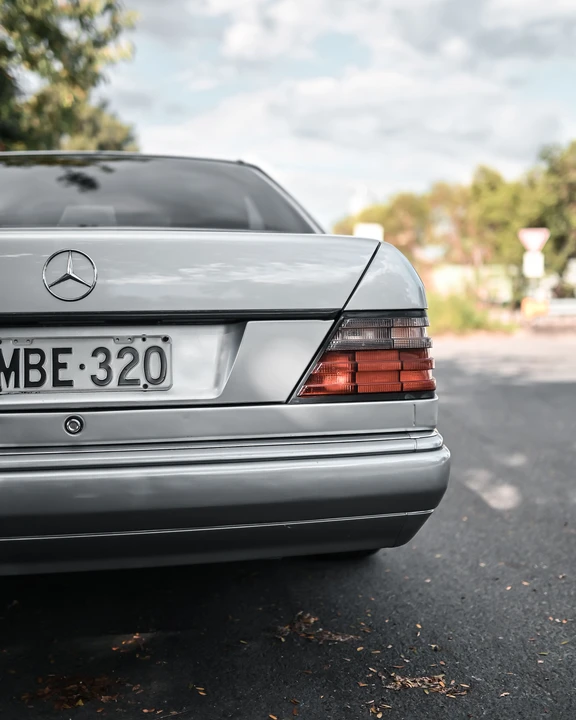 1994 Mercedes-Benz W124 E-Class - Image 25 of 29
