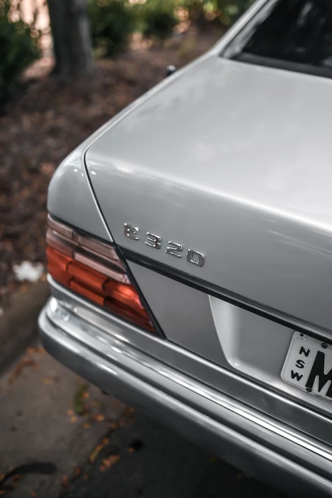 1994 Mercedes-Benz W124 E-Class - Image 26 of 29