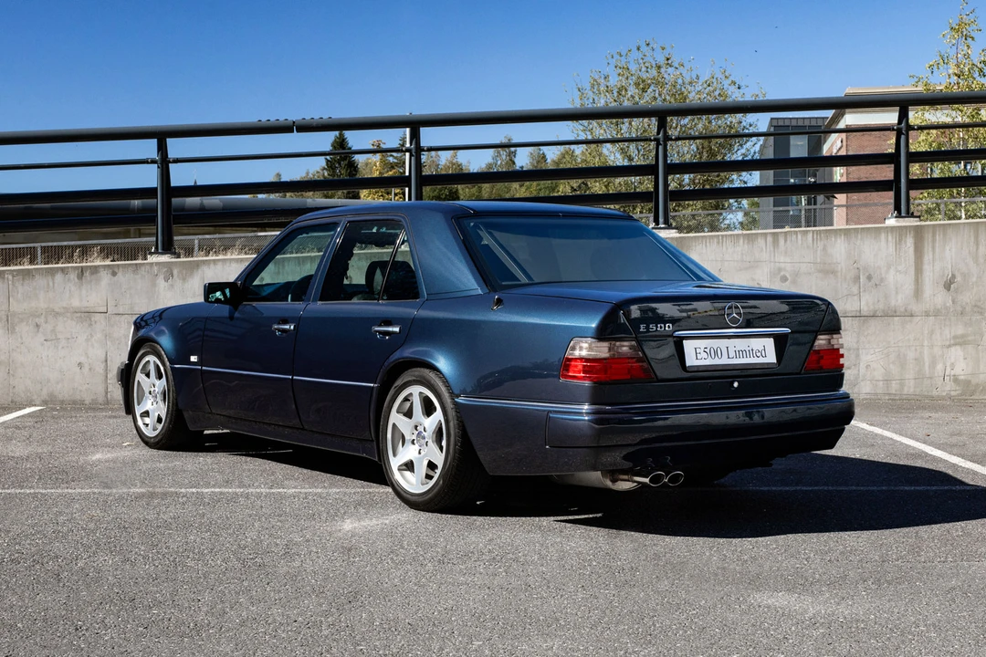 1994 Mercedes-Benz W124 E-Class - Image 8 of 31