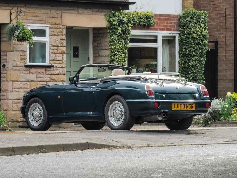 1994 MG RV8 - Image 23 of 30