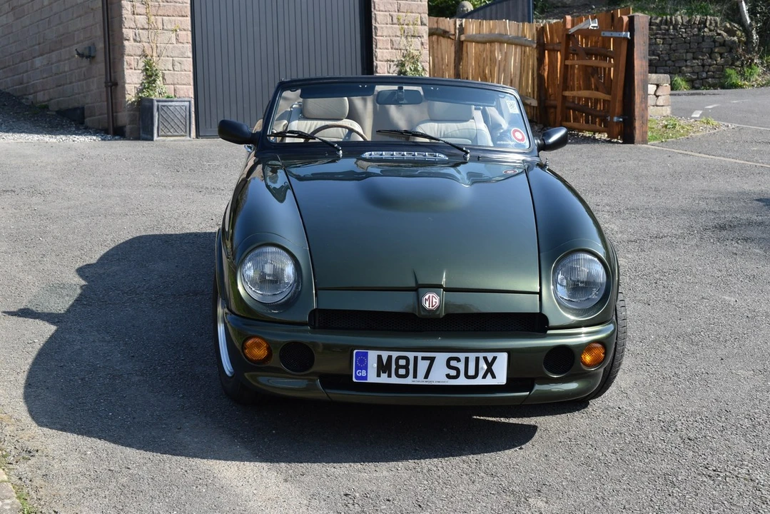 1994 MG RV8 - Image 5 of 30