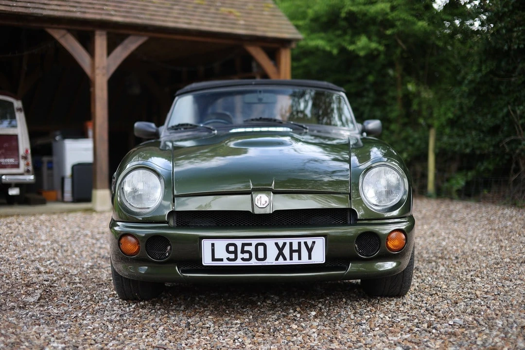1994 MG RV8 - Image 13 of 30