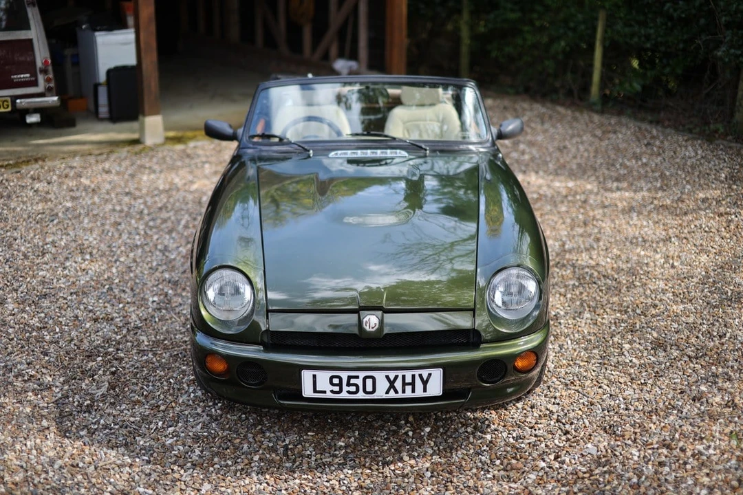 1994 MG RV8 - Image 15 of 30