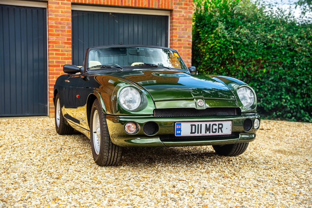 1994 MG RV8 - Image 8 of 30