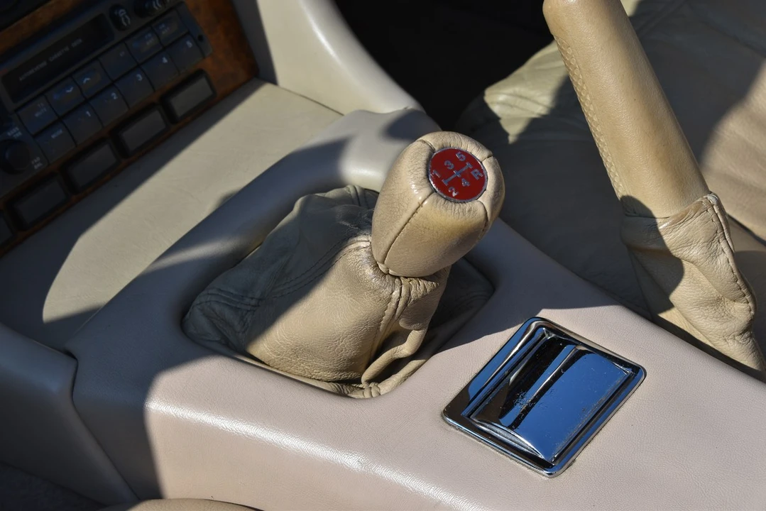 1994 MG RV8 - Image 30 of 30