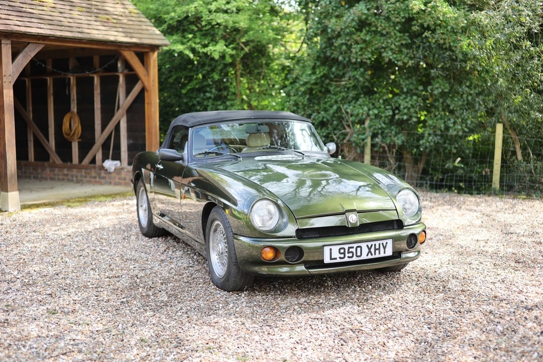 1994 MG RV8 - Image 18 of 30