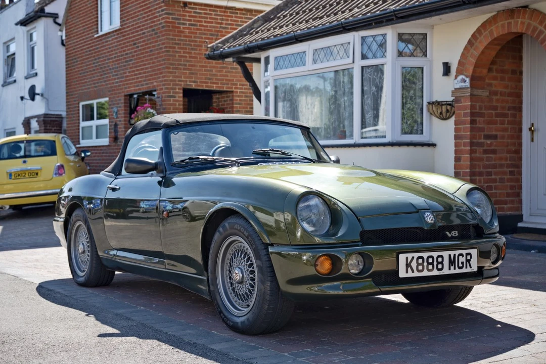 1994 MG RV8 - Image 11 of 30