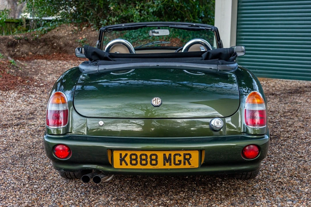 1994 MG RV8 - Image 26 of 30