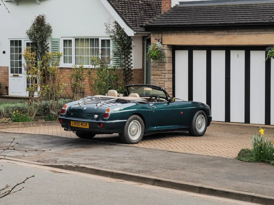 1994 MG RV8 - Image 25 of 30