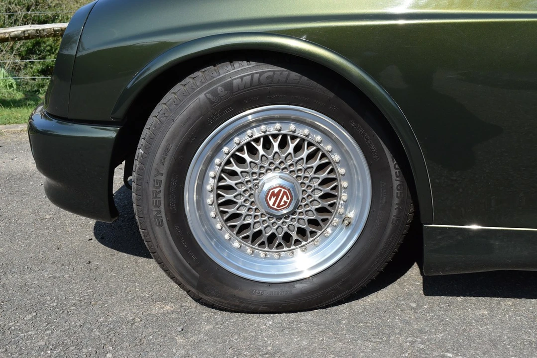 1994 MG RV8 - Image 14 of 30