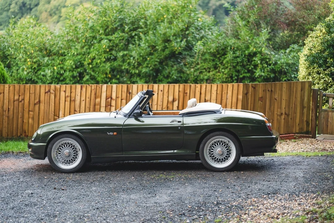 1994 MG RV8 - Image 7 of 30