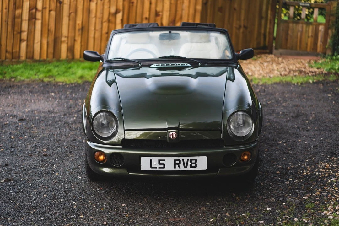 1994 MG RV8 - Image 11 of 30