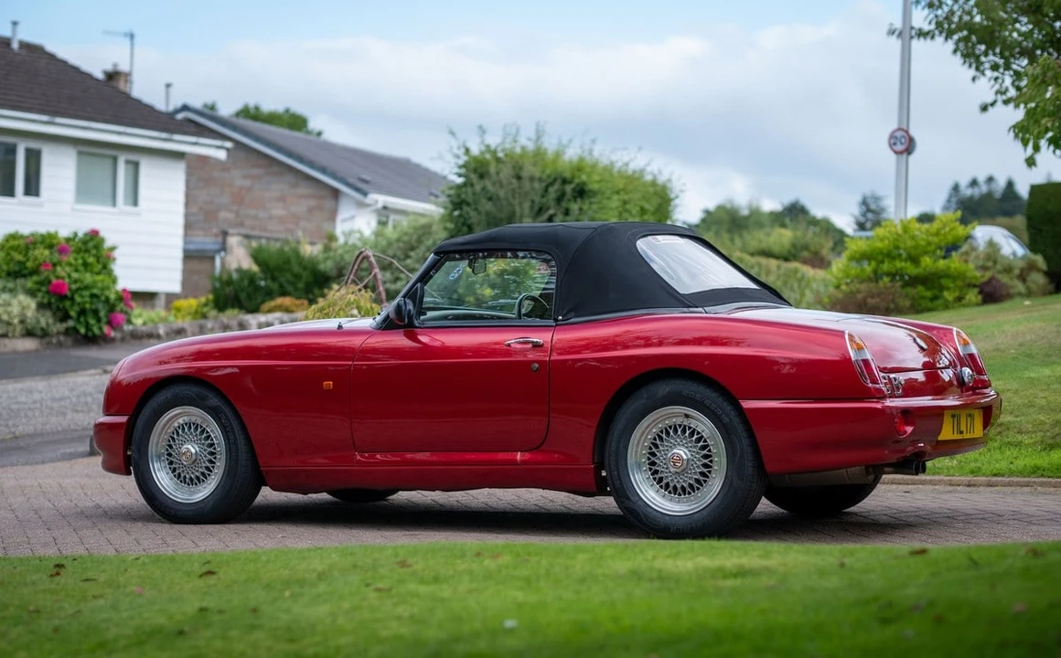 1994 MG RV8 - Image 19 of 30