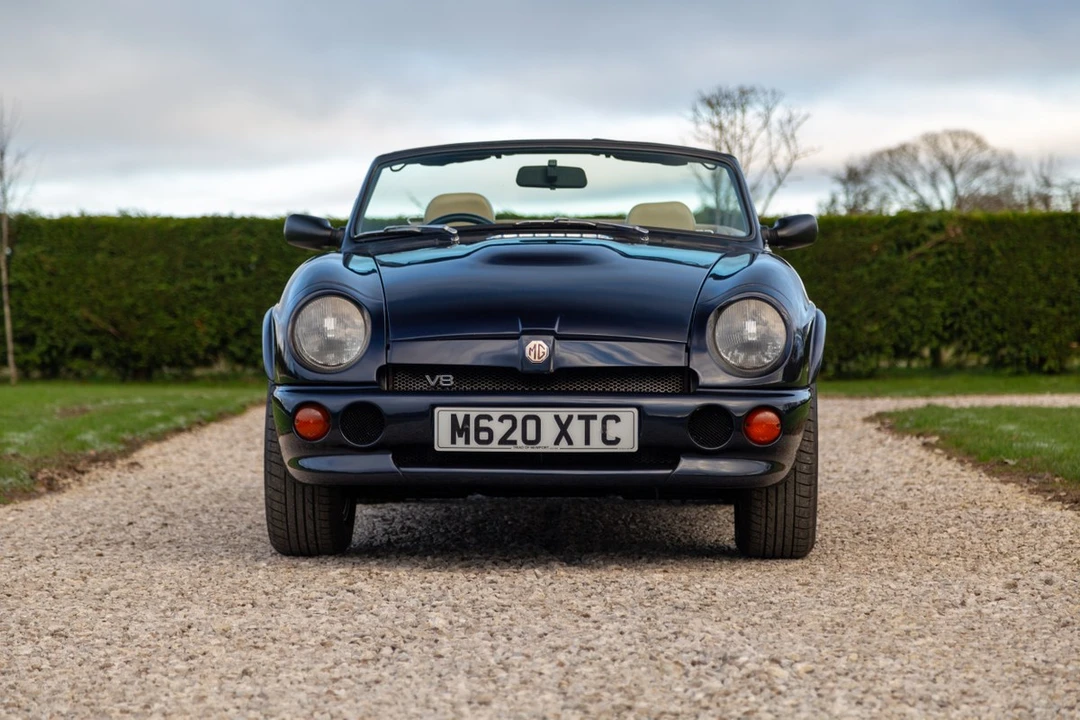 1994 MG RV8 - Image 2 of 30